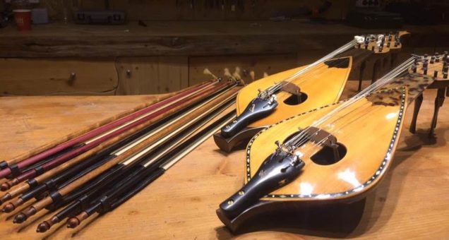 The lyra: the heart of Cretan music - Creta Maris Blog